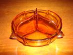 Art Deco Schaal Oker Glas 3 Vakken, Ophalen of Verzenden