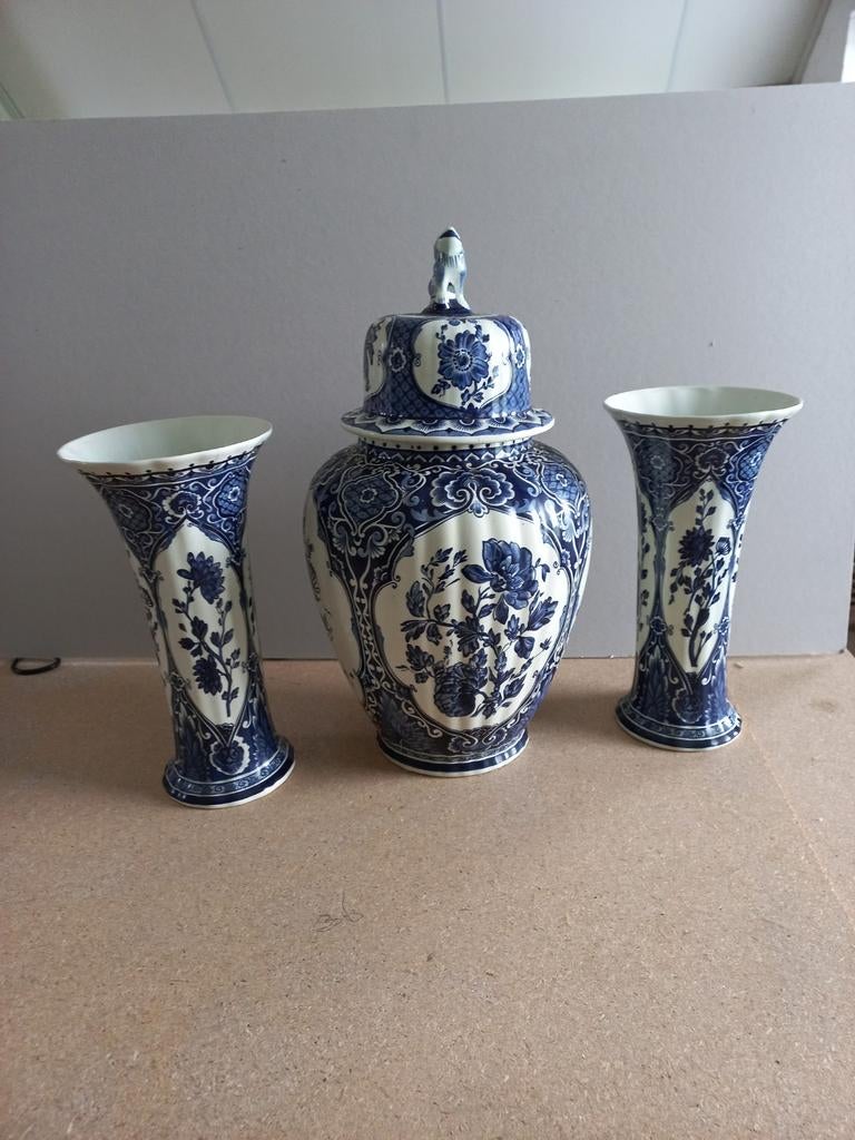 Delfts blauw kaststel, Ophalen