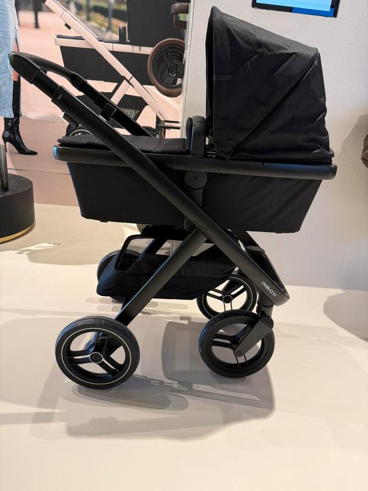 Kinderwagen Dubatti Two Carbon Black 3-1, Kinderen en Baby's, Buggy's, Zo goed als nieuw, Zonnekap, Ophalen