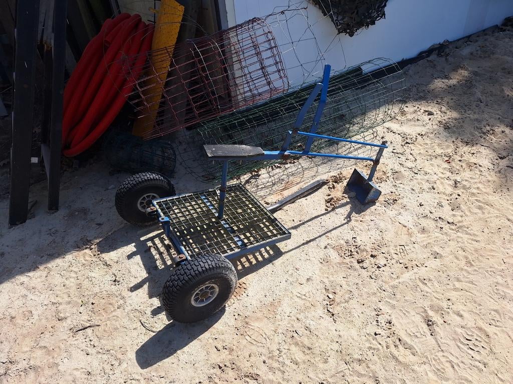 Kraan skelter.  Berg skelter graafmachine, Ophalen, Gebruikt, Berg