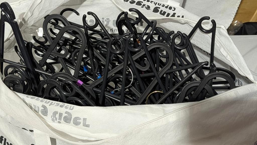 Hangers for clothes, Huis en Inrichting, Zo goed als nieuw, Minder dan 100 cm, 25 tot 50 cm, 50 tot 100 cm