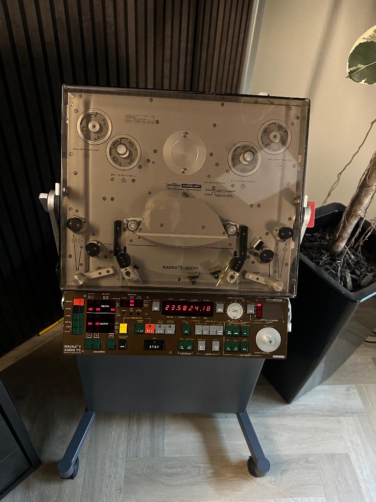 Nagra T audio, Ophalen, Bandrecorder, Met stofkap