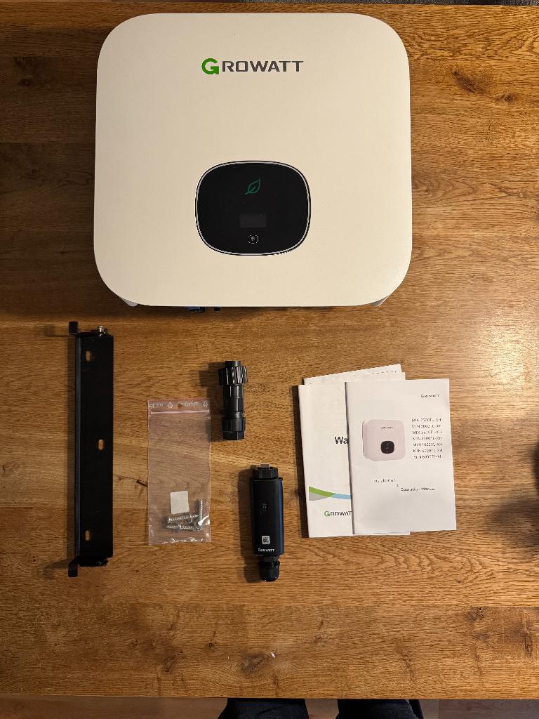 Zonnepaneel omvormer Growatt MIN 3000TL-XH, Doe-het-zelf en Verbouw, Zonnepanelen en Toebehoren, Ophalen, Zo goed als nieuw, Overige typen