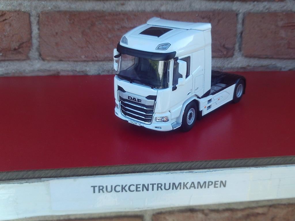 WSI  Daf  XD  Witte  Lijn., Hobby en Vrije tijd, Ophalen of Verzenden, Nieuw, Bus of Vrachtwagen, Wsi