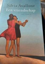 Silvia Avallone - Een vriendschap, Ophalen of Verzenden, Zo goed als nieuw, Silvia Avallone