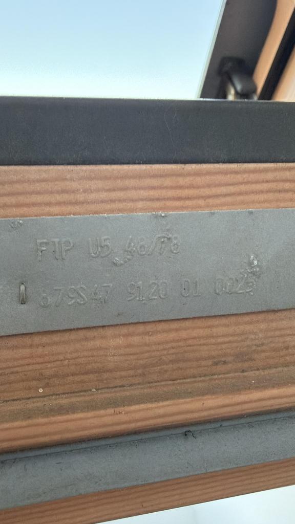 Fakro dakraam u5 48/78, Raamkozijn, Zo goed als nieuw, Minder dan 75 cm, Hout