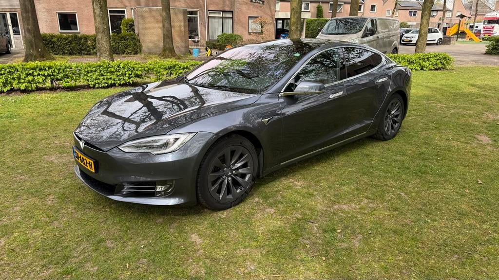 Tesla Model S  75D 2018 Grijs, Auto's, Tesla, Zwart, Leder en Stof, Origineel Nederlands, Vierwielaandrijving