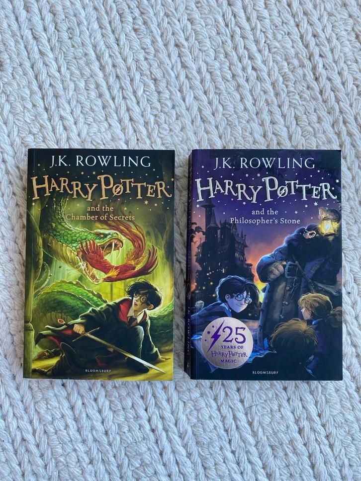 Harry Potter boeken 1 en 2 - in het Engels, Boeken, Fantasy, Zo goed als nieuw, Ophalen of Verzenden