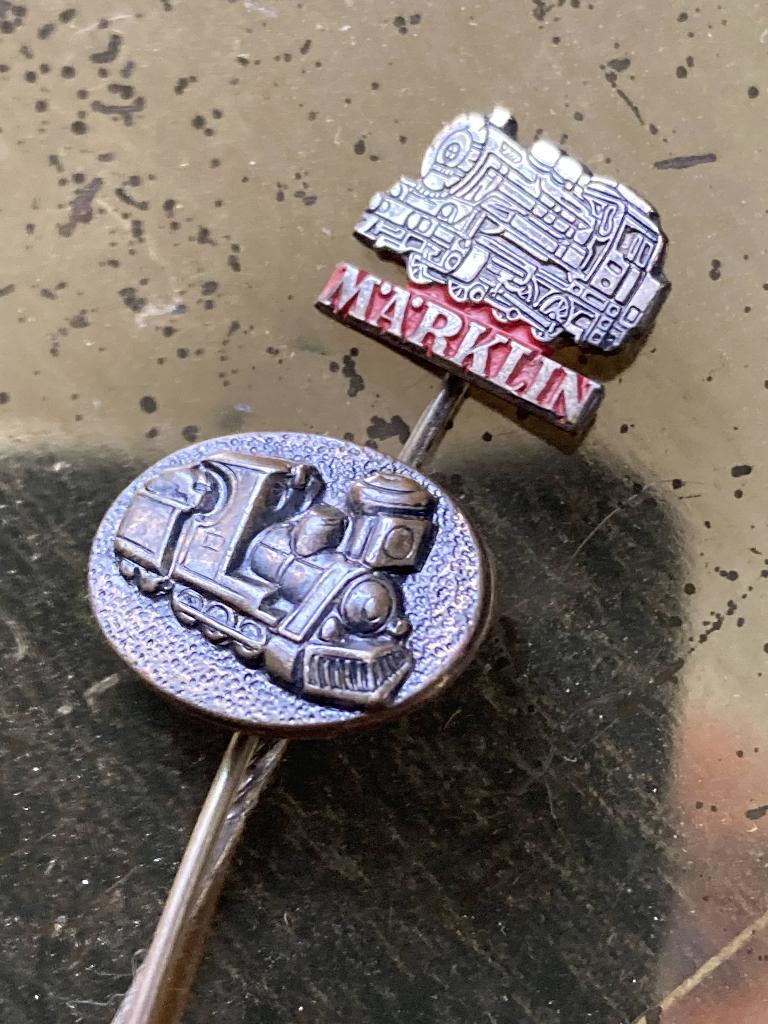 speldjes trein (marklin), Verzamelen, Speldjes, Pins en Buttons, Ophalen of Verzenden, Gebruikt, Transport, Speldje of Pin