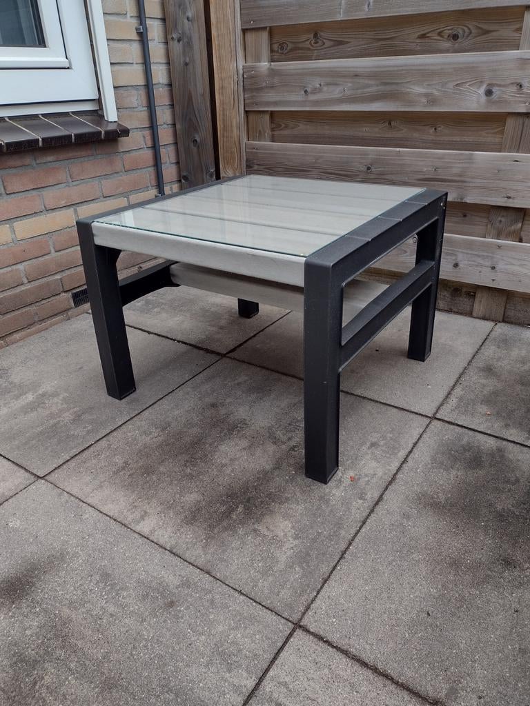 Tuintafel, Ophalen, Zo goed als nieuw, Vierkant, Kunststof