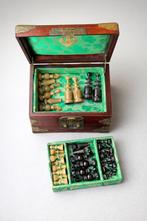 Antieke schaakset in houten kist met messing beslag, Ophalen