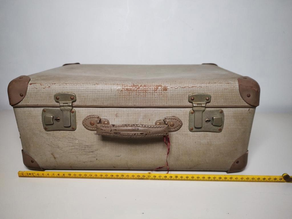 K636 VINTAGE jaren 50 koffer van geperst karton, Overige materialen, Gebruikt, Onbekend, Minder dan 50 cm