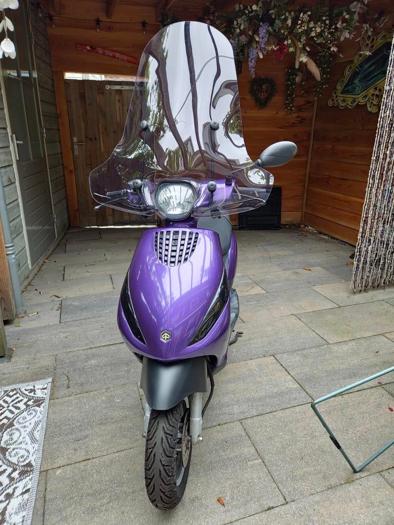Mooie Piaggio Zip te koop, Ophalen, Zo goed als nieuw, Benzine, Piaggio