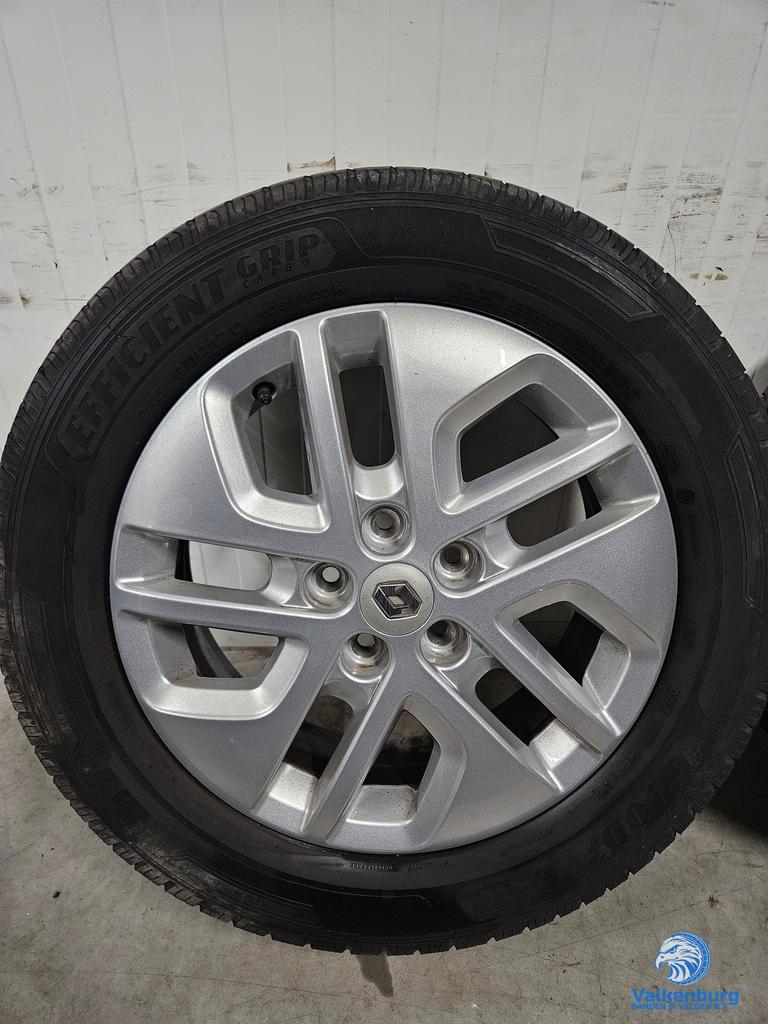 7mm! Originele Opel Vivaro 17 inch velgen 5x114,3 zomerbande, Auto-onderdelen, -, -, Banden en Velgen, 17 inch