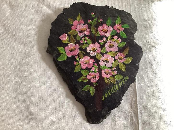 Unieke handgeschilderde leisteen met bloesem, Huis en Inrichting, Woonaccessoires | Wanddecoraties, Gebruikt, Ophalen of Verzenden