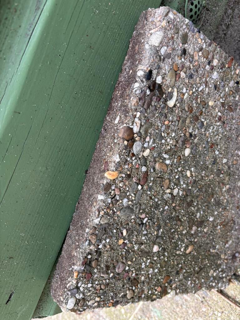 200 Oude stoeptegels in zeer goede staat, Ophalen, Zo goed als nieuw