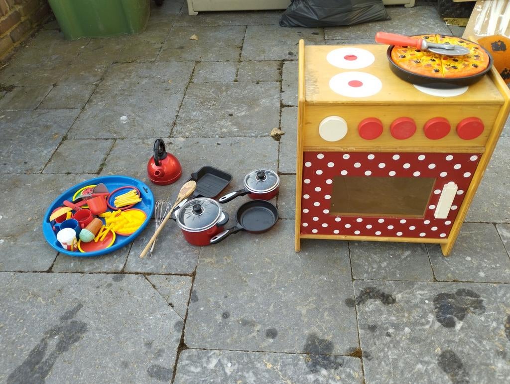 Houten keukentje met toebehoren, Kinderen en Baby's, Speelgoed | Speelkeukens, Ophalen, Gebruikt, Hout, Speelkeuken
