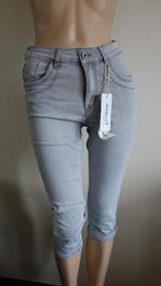 nieuwe grijze JEWELLY driekwarts jeans, Kleding | Dames, Spijkerbroeken en Jeans, JEWELLY, Verzenden, Nieuw, W27 (confectie 34) of kleiner