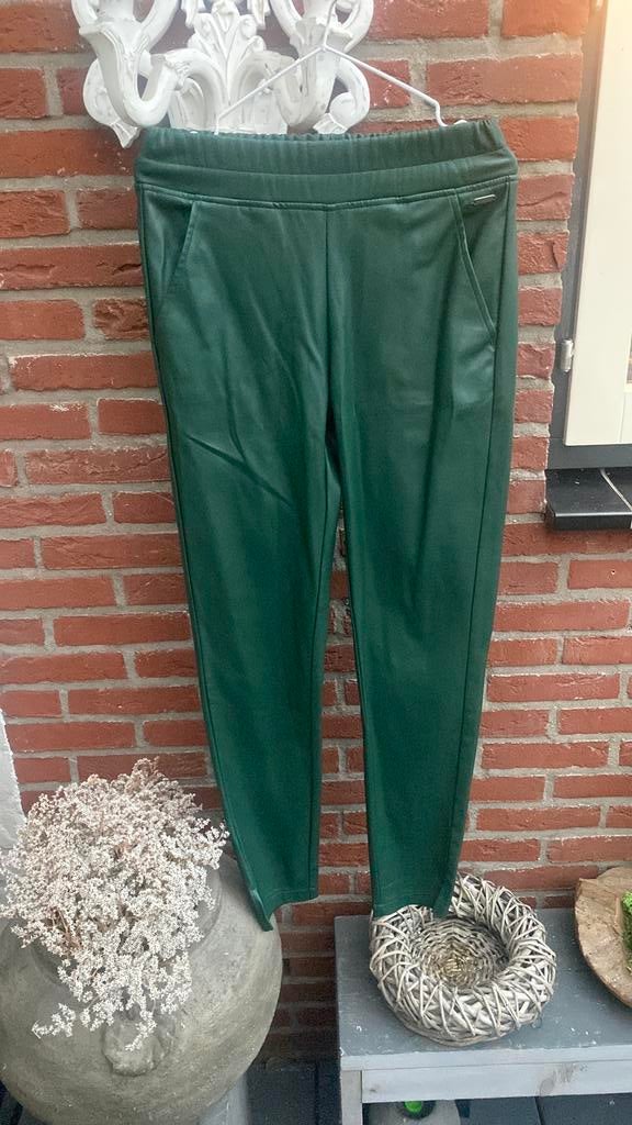 Leren broek van ambika, Maat 38/40 (M), Ophalen of Verzenden, Zo goed als nieuw, Lang