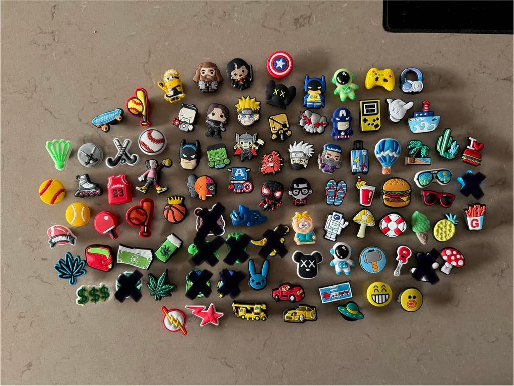 Leuke Jibbitz voor Crocs - €1 per stuk, Sieraden, Tassen en Uiterlijk, Overige Accessoires, Nieuw, Ophalen of Verzenden