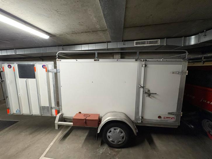 Tonca Gesloten Aanhangwagen met Imperiale Dakrek, Hobby en Vrije tijd, Overige Hobby en Vrije tijd, Gebruikt, Ophalen of Verzenden