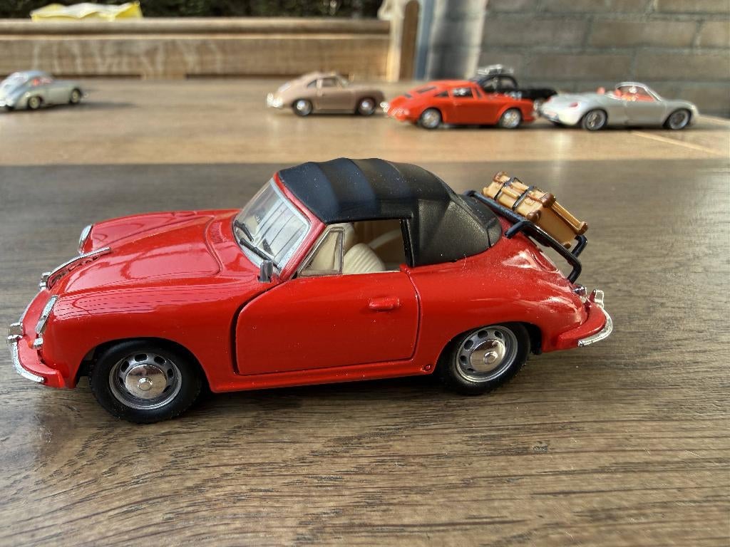Hongwell 1/43 - Porsche 356B Cabrio, Hobby en Vrije tijd, Modelauto's | 1:43, Ophalen of Verzenden, Zo goed als nieuw, Auto, Overige merken