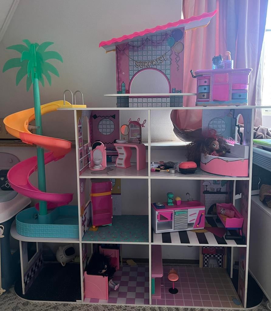 LOL poppenhuis, Ophalen, Zo goed als nieuw, Poppenhuis