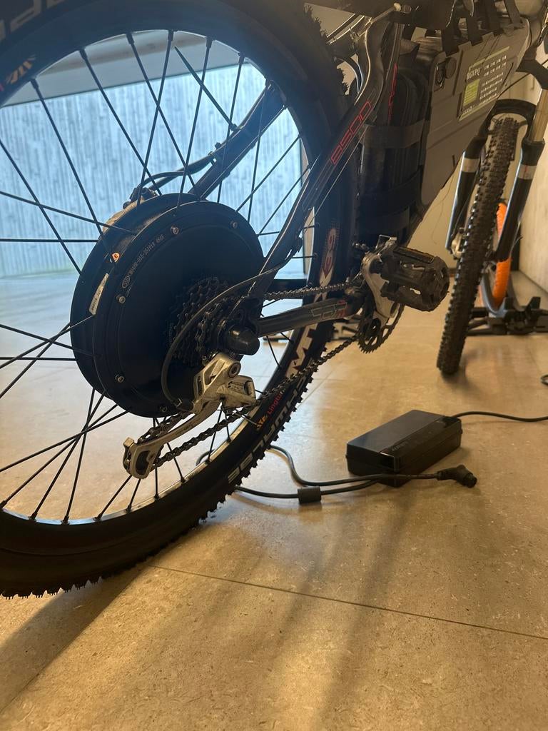 Trek E-bike met 1500W kit en 48V 30Ah accu, Fietsen en Brommers, Elektrische fietsen, Ophalen of Verzenden, Gebruikt, 50 km per accu of meer