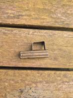 Wo2 Nederlandse Hembrug m95 loopbeschermer, Ophalen of Verzenden, Nederland, Embleem of Badge