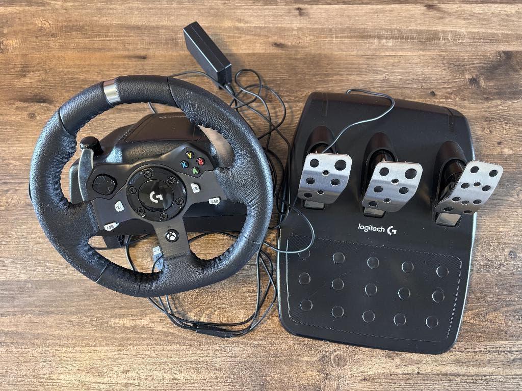 Logitech G920, Spelcomputers en Games, Spelcomputers | Xbox | Accessoires, Ophalen, Zo goed als nieuw, Stuurtje of Sportattribuut