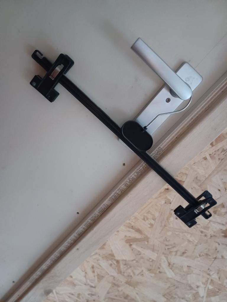 Kleerhangers, Kleding | Dames, Kledinghangers, Ophalen, Zo goed als nieuw, Kunststof, Kinderen en Volwassenen