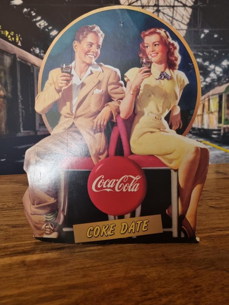 Vintage Coca-Cola 'Coke Date' Reclamebord 1994, Ophalen of Verzenden, Zo goed als nieuw, Reclamebord