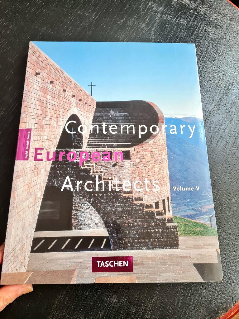 Contemporary European Architects Volume V by Philip Jodidio, Gelezen, Architecten, Ophalen of Verzenden, Philip Jodidio