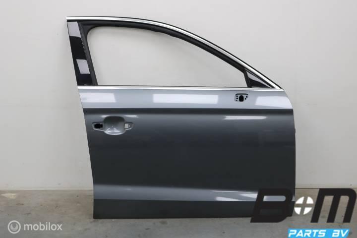 Portier rechtsvoor Audi A3 8V Limo LX7R 8V5831052B, Auto-onderdelen, Gebruikt