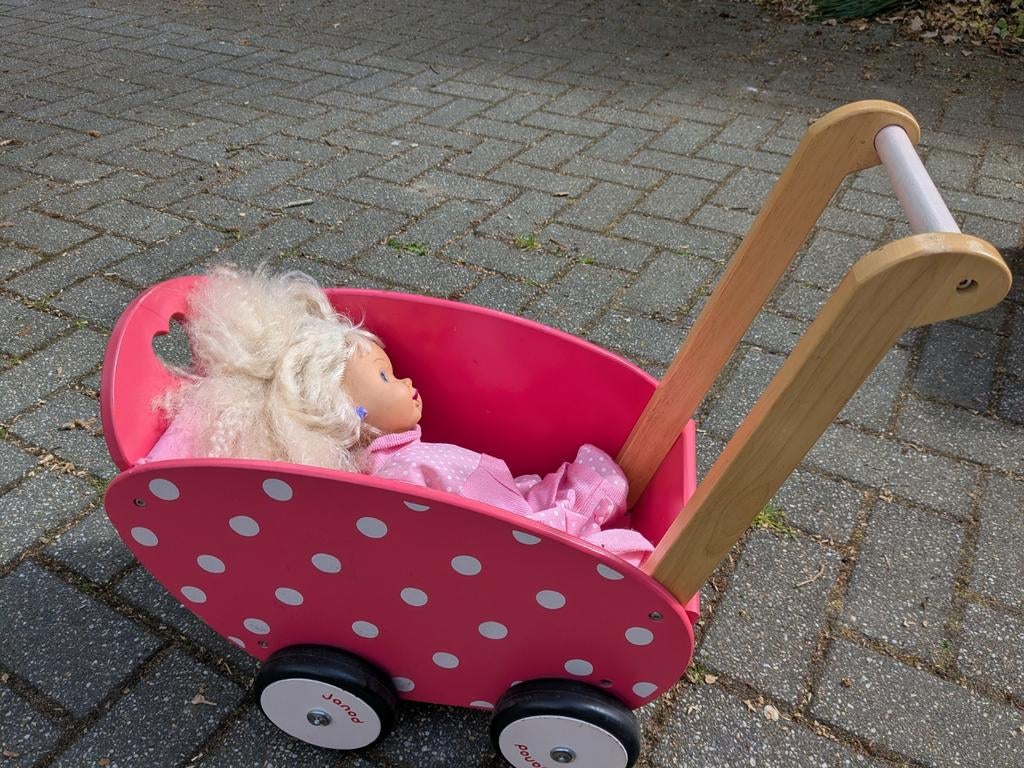 Leuk poppenwagentje met pop, Ophalen of Verzenden, Gebruikt, Babypop