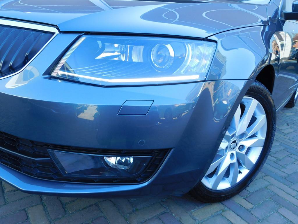 Skoda Octavia Combi 1.0 TSI Greentech DSG Style Business | T, 12 maanden, Gebruikt, Euro 6, 116 pk