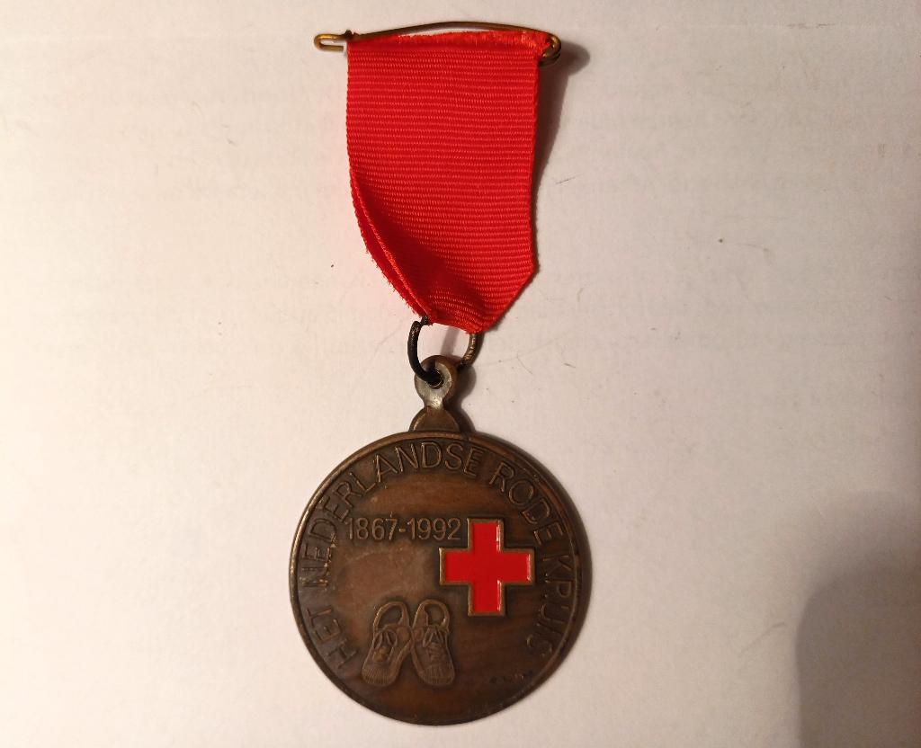 Medaille Rode Kruis 1867-1992 Jubileum wandeltocht KNBLO, Postzegels en Munten, Penningen en Medailles, Ophalen of Verzenden, Overige materialen