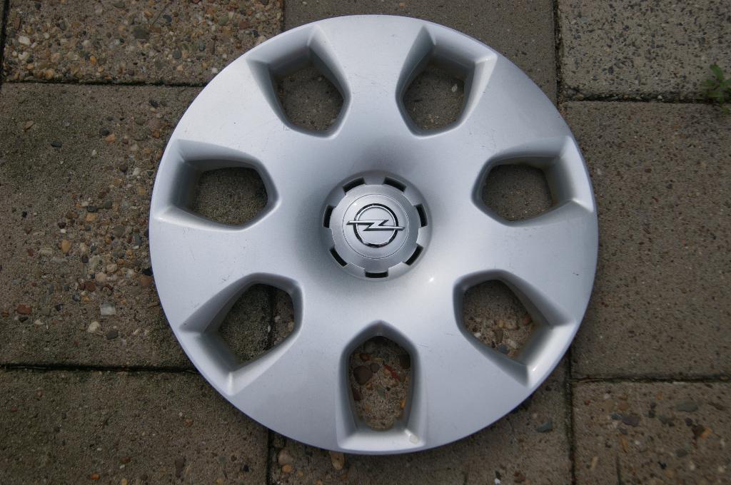 1 losse originele wieldop Opel Astra 16 inch (Model 3), Auto diversen, Wieldoppen, Ophalen of Verzenden, Gebruikt