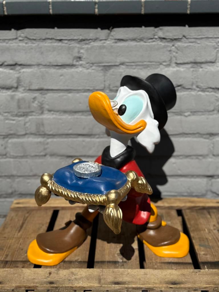 Dagobert Duck Beeldje met Munt - Disney Collectible, Ophalen, Beeldje of Figuurtje, ., Zo goed als nieuw