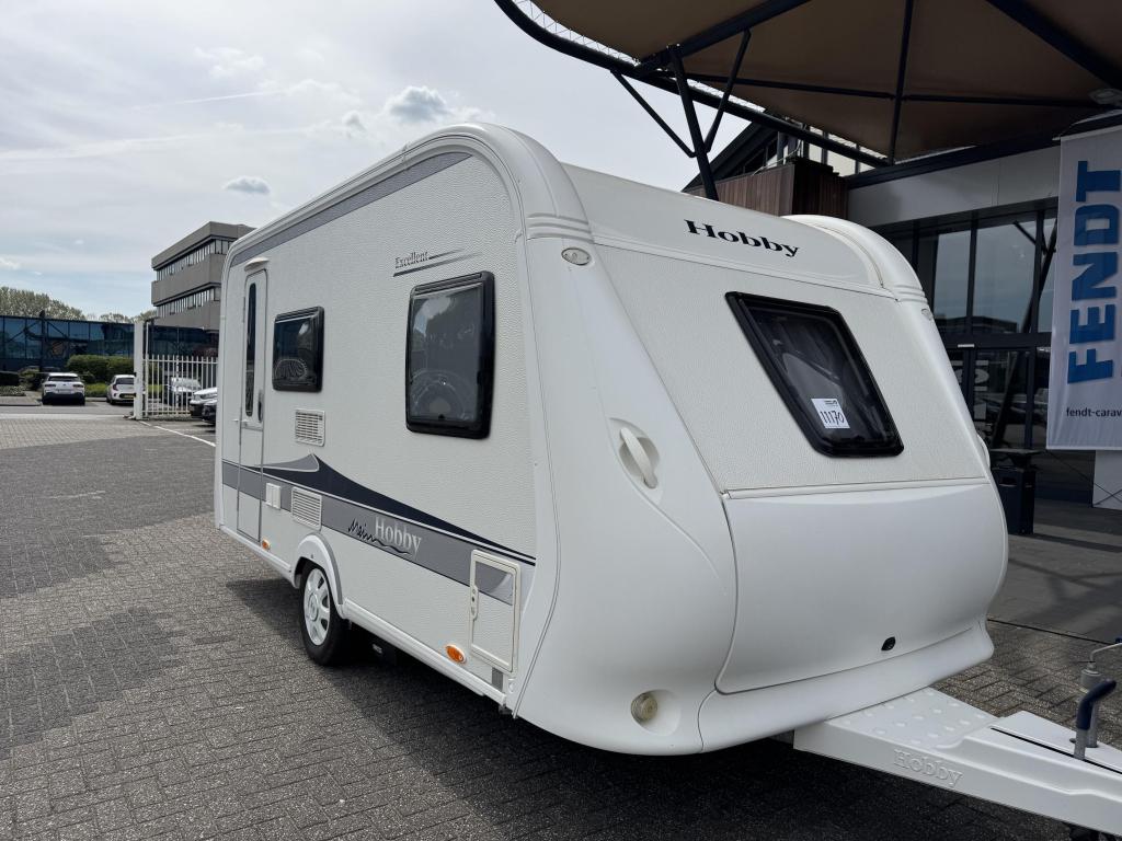 Hobby Excellent 410 SFE 2011 MOVER + ISABELLA!!!, Bedrijf, Treinzit, 4 tot 5 meter, Schokbreker