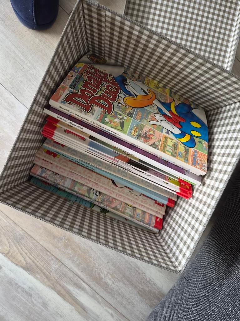 Bak met Donald ducks, Meerdere comics, Ophalen, Gelezen, Europa