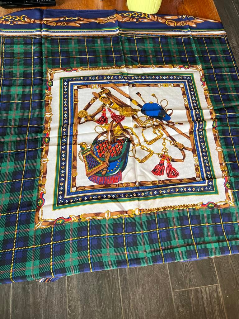 Zijden sjaal met patroon, Verzenden, Gedragen, Maat 38/40 (M), Sjaal