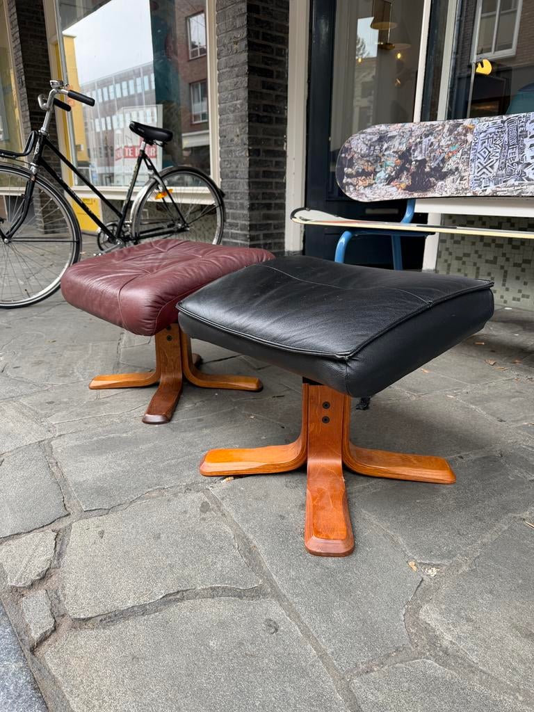 Vintage ottoman, oud design voetenbank, hocker, poef, Huis en Inrichting, Banken | Voetenbanken en Poefen, Ophalen, Gebruikt, -