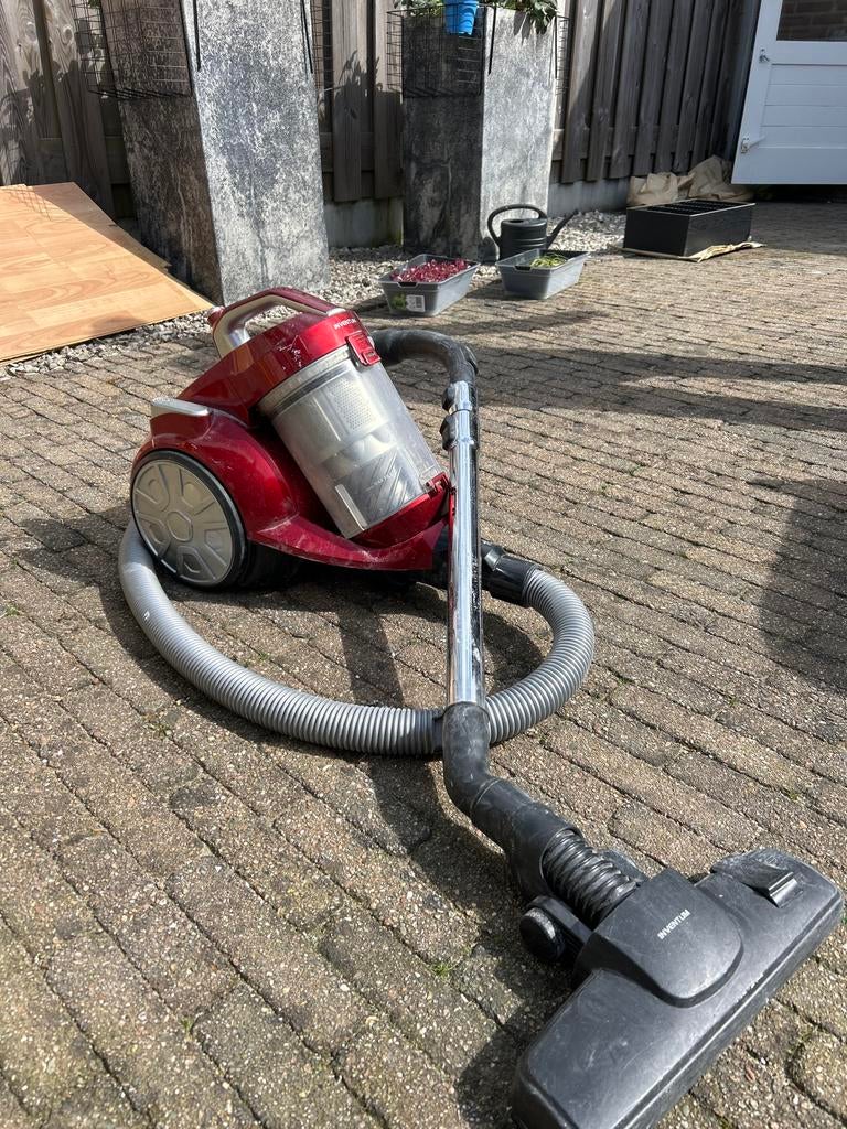 Inventum stofzuiger rood, Witgoed en Apparatuur, Ophalen, Gebruikt, Reservoir, Stofzuiger