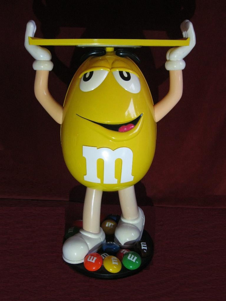 XL M&M geel mr. peanut, Ophalen