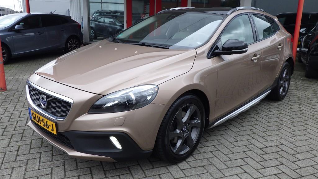 Volvo V40 CC CROSS COUNTRY1.6 T4 automaat 180PK NW DISTRIBUT, Auto's, 1325 kg, Gebruikt, Overige modellen, 4 cilinders