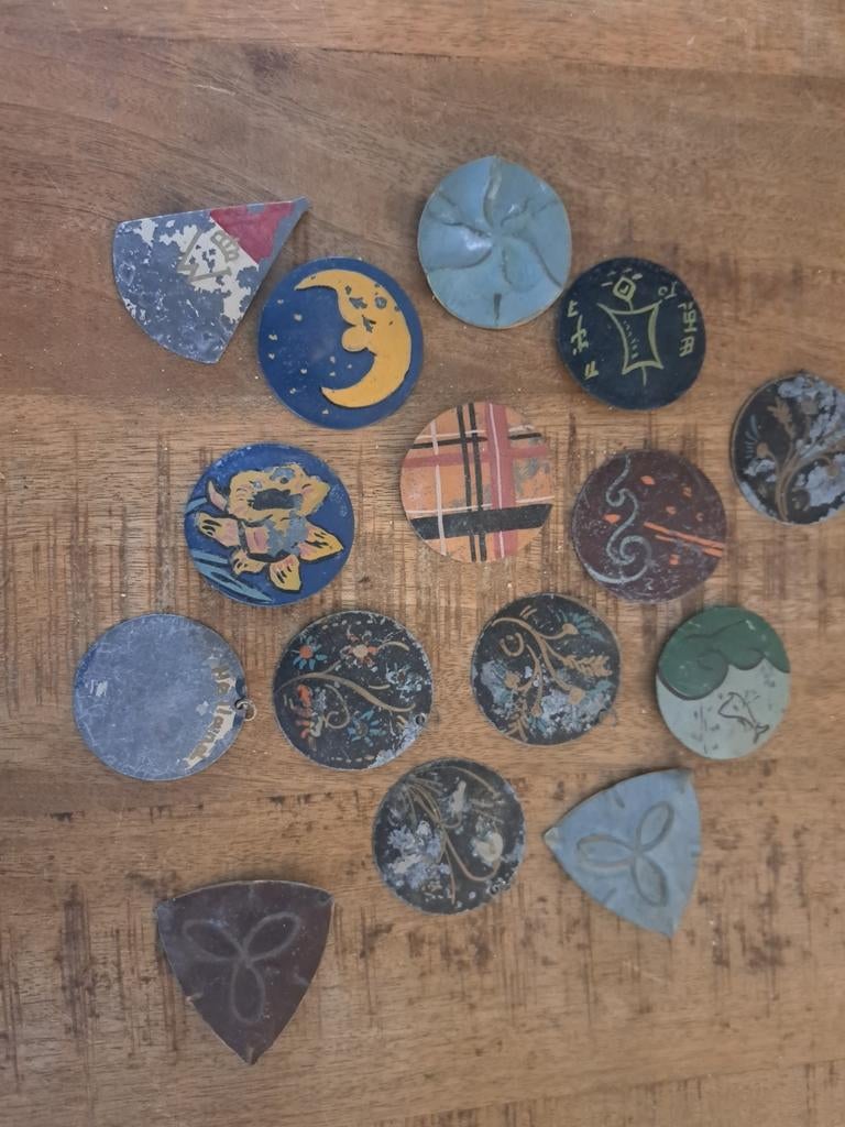 Stil verzet items  zie foto's, Verzamelen, Militaria | Tweede Wereldoorlog, Ophalen of Verzenden, Nederland, Embleem of Badge