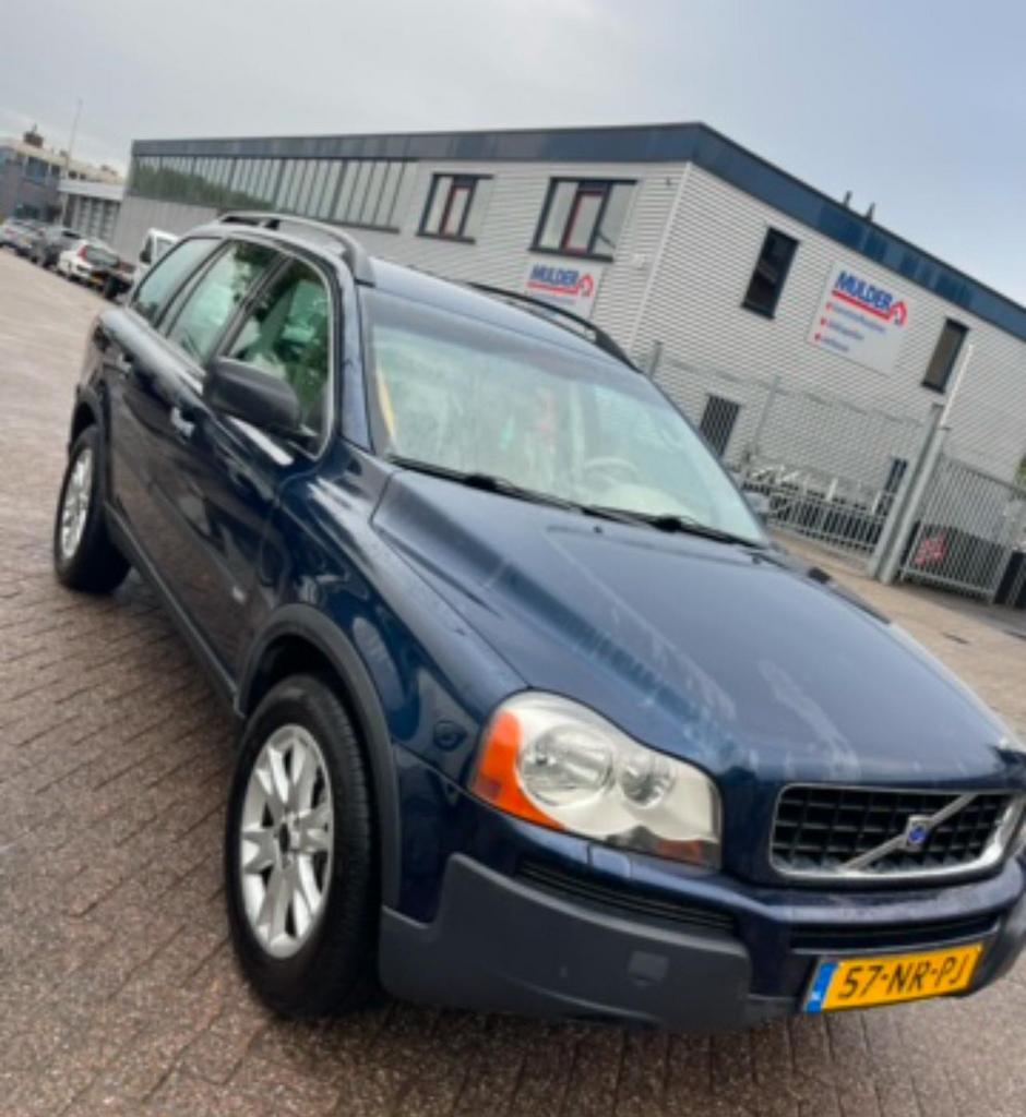 Volvo XC90 2.4 D5 Geartronic 2004 Blauw, Auto's, Volvo, 7 stoelen, 163 pk, Diesel, Vierwielaandrijving