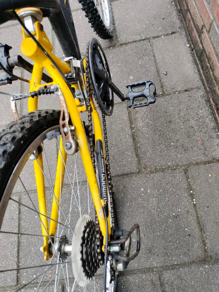 Mountainbike 24 inch met versnellingen en vering, Fully, Ophalen, Gebruikt
