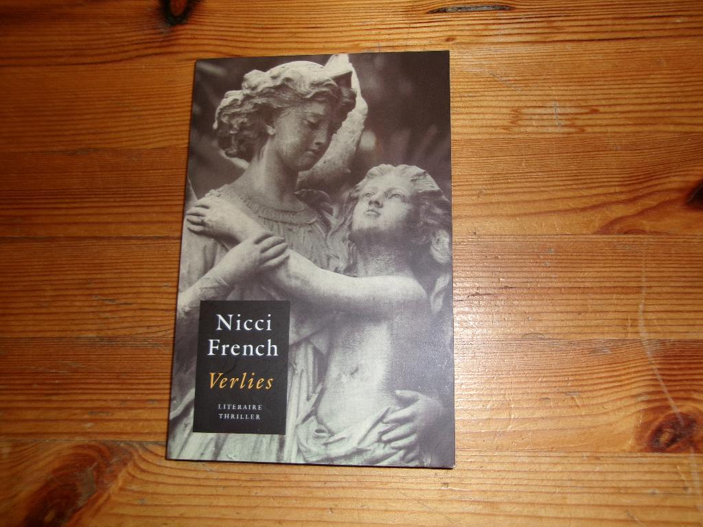 Nicci French 4x, Ophalen of Verzenden, Zo goed als nieuw